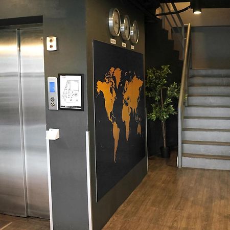 Mystay Hotel Bgc East Makati City Extérieur photo