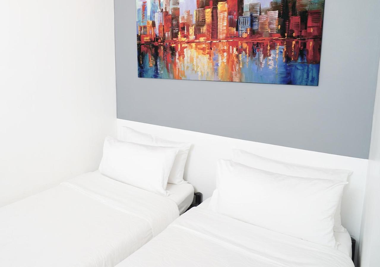Mystay Hotel Bgc East Makati City Extérieur photo
